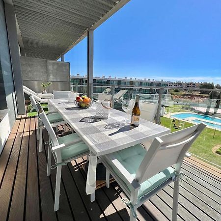 Superbe Appartement Spacieux Avec Terrasse Vue Piscine Vilamoura Exterior foto